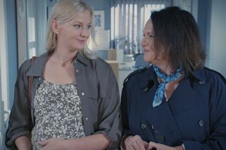 M jak miłość, odcinek 1843. Jagoda (Katarzyna Kołeczek), Marysia (Małgorzata Pieńkowska)