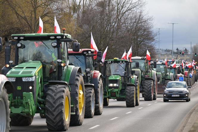 Protesty rolników na Pomorzu. Utrudnienia na S7 i drogach lokalnych 