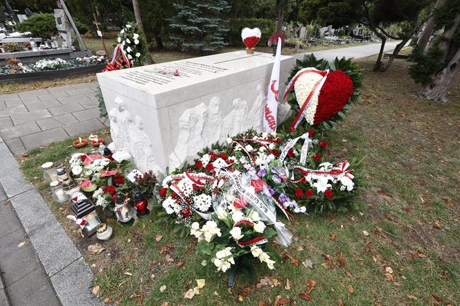 Tak wygląda grób Kornela Morawieckiego w 6. rocznicę śmierci