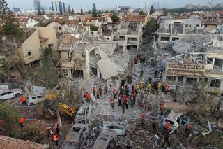   Izrael-Iran. Nocna wymiana uderzeń. Szef ONZ apeluje o deeskalację