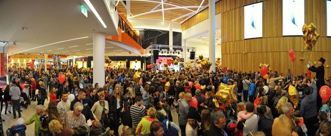 Aleja Bielany świętuje 10 lat. Zobacz, jak zmieniało się centrum!