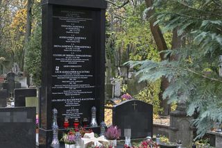 Grób rodziców Jarosława  Kaczyńskiego