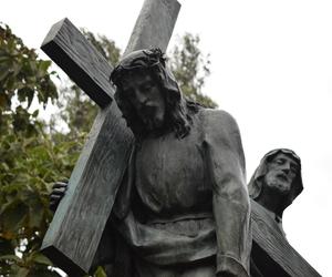 Grębanin: Droga krzyżowa w intencji trzeźwości polskich rodzin