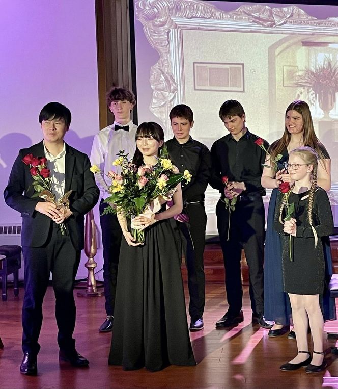 Przygotowali dla mam premierę odkrytego niedawno walca Chopina