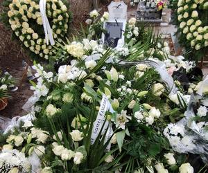 Grób tragicznie zmarłej 14-latki. Całe Wierzchosławice płaczą po jej śmierci