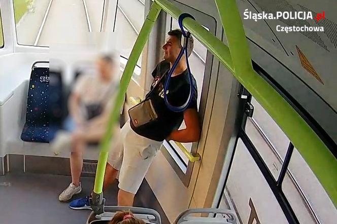 Częstochowa: Bez powodu zaatakował pasażera tramwaju. Jest nagranie 