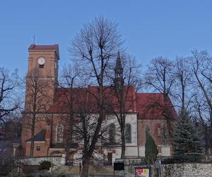 To jedna z najpiękniejszych wsi w Małopolsce. Odnaleziono w niej skarb z czasów średniowiecza