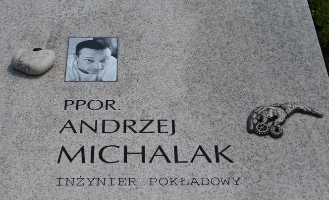 Grób podporucznika Andrzeja Michalaka, inżyniera pokładowego