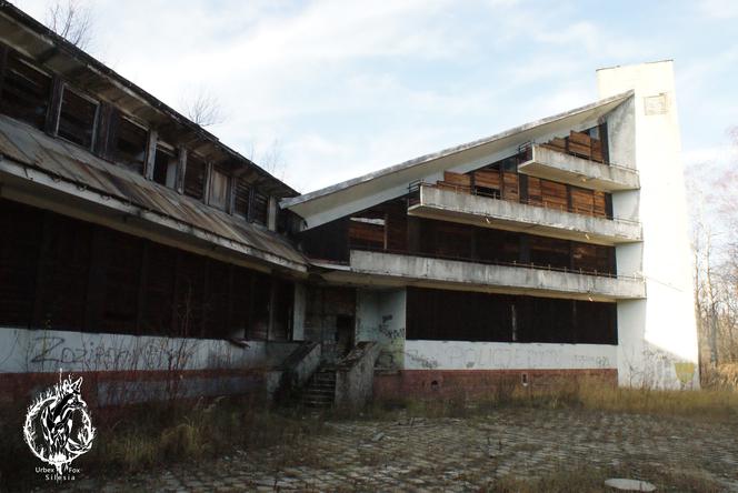 Opuszczone sanatorium na południu Polski. Czas się tutaj zatrzymał. Zobaczcie