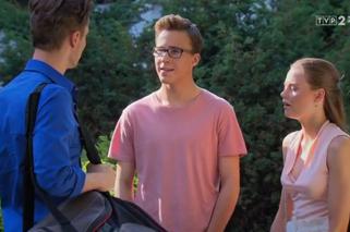 Barwy szczęścia odc. 1927. Julita (Katarzyna Sawczuk), Kajtek (Jakub Dmochowski), Józek (Patryk Pniewski)