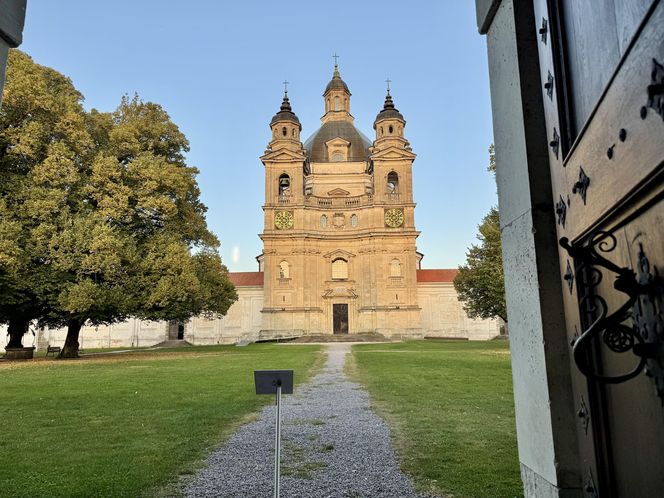 Klasztor w Pożajściu 