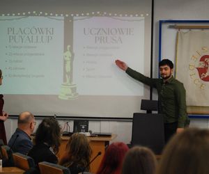 Debaty siedleckiej młodzieży ze szkół podstawowych i średnich odbyły się w ramach kampanii profilaktycznej Widzę Rozmawiam Reaguję 2025