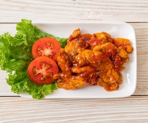 Ryba w chrupiącej panierce i ostrym sosie chili - lepsza niż u Chińczyka