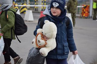 Ukraińcy usprawnili odprawę matek z dziecmi na granicy [ZDJĘCIA]