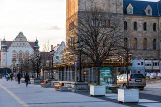 Przebudowa dziedzińca Zamku Cesarskiego w Poznaniu