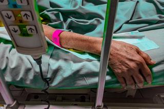 54-letnia Maria chce poddać się eutanazji. Lekarze się zgodzili, ale jej matka protestuje