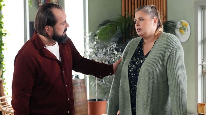 Barwy szczęścia odc. 3218. Aldona (Elżbieta Romanowska), Borys (Jakub Wieczorek)