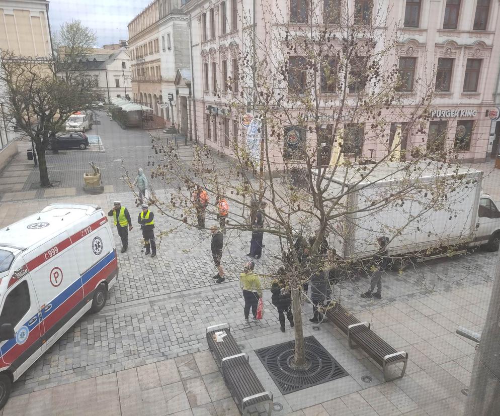 Tragedia na deptaku w Lublinie. Samochód dostawczy śmiertelnie potrącił pieszą