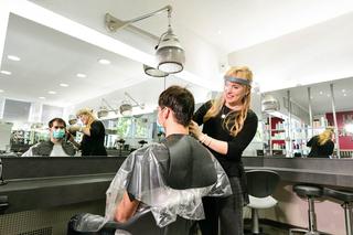 Północna Izba Gospodarcza apeluje: Czas otworzyć salony fryzjerskie i kosmetyczne