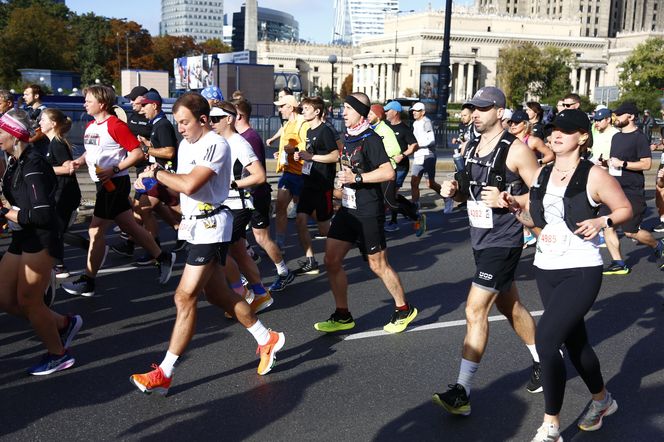 Uczestnicy 46. edycji Nationale-Nederlanden Maratonu Warszawskiego