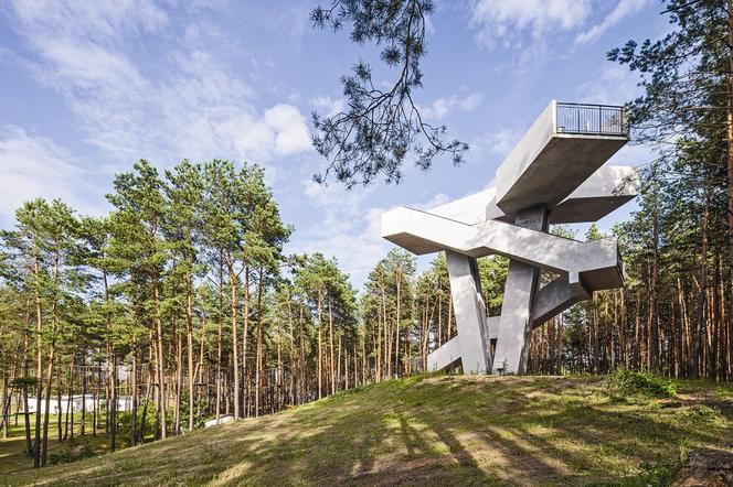 Szukamy ekonomii i prostoty. Rozmowa z Mirosławem Nizio