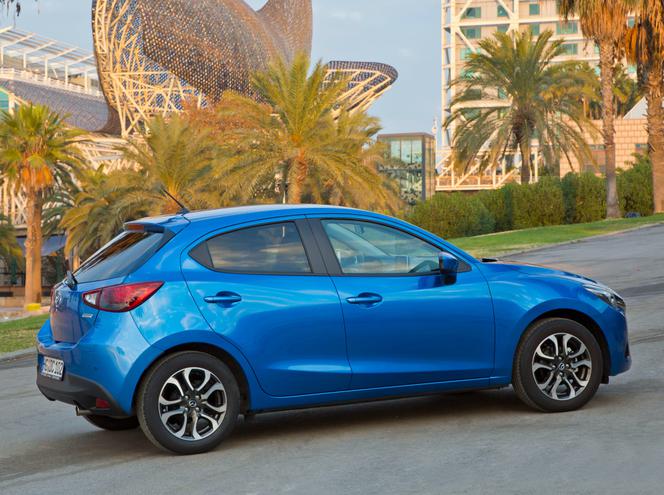 nowa Mazda 2 na rok 2015