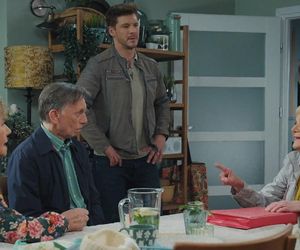 M jak miłość odc. 1878.  Kisielowa (Małgorzata Rożniatowska), Barbara (Teresa Lipowska), Marcin (Mikołaj Roznerski), Robert Żak (Krzysztof Tyniec)