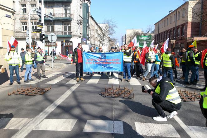 Strajk rolników w centrum Katowic ZDJĘCIA