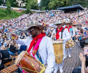 Dni Folkloru w Olsztynie 2025. Ulicami Starego Miasta przeszedł barwny korowód