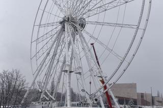 Efektowny diabelski młyn w Toruniu.  Tak wygląda Oko Kopernika