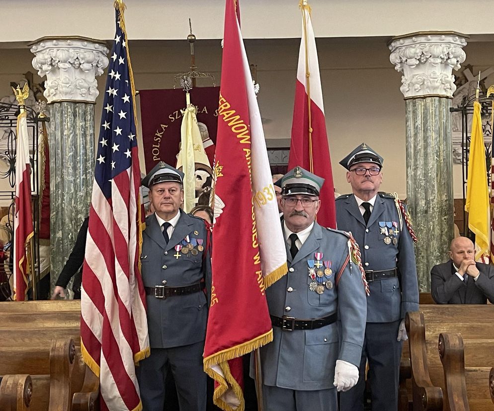 Modlitwa, pieśni i wspomnienia ocalałych. Polonia upamiętniła ofiary zsyłek na syberyjską poniewierkę