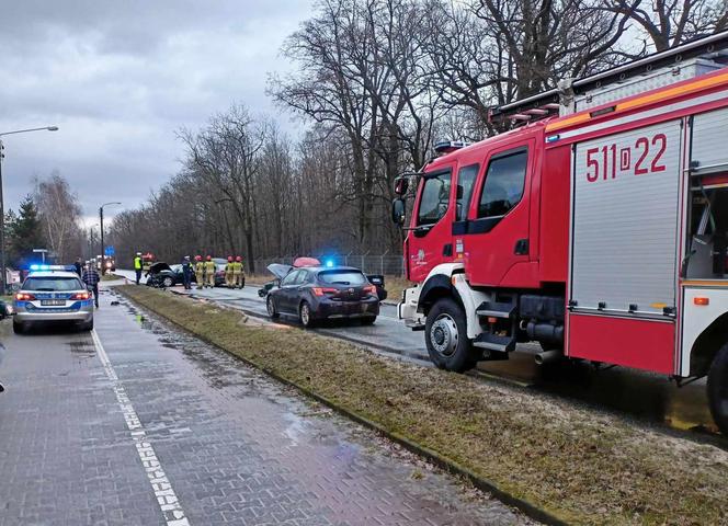 Zderzeniu sześciu samochodów, jedna osoba poszkodowana 