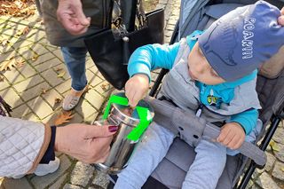 Trwa policyjna akcja ZNICZ 2022. Jak zmieni się organizacja ruchu w Dzień Wszystkich Świętych?