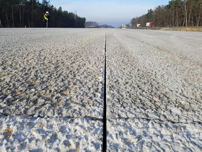 Jak powstaje nawierzchnia betonowa