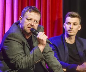 Olaf Lubaszenko jest nie do poznania. Tak się zmieniał przez lata