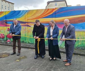 Powstał mural na 20-lecie Centrum Kryzysowego Caritas w Koszalinie