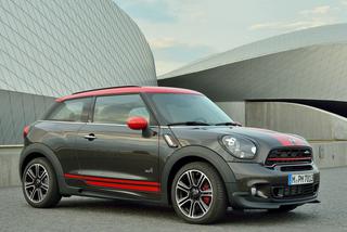 MINI Paceman John Cooper Works po liftingu - miejski crossover na sterydach - WIDEO