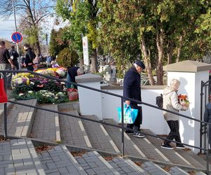 Przygotowania do Wszystkich Świętych Zamość