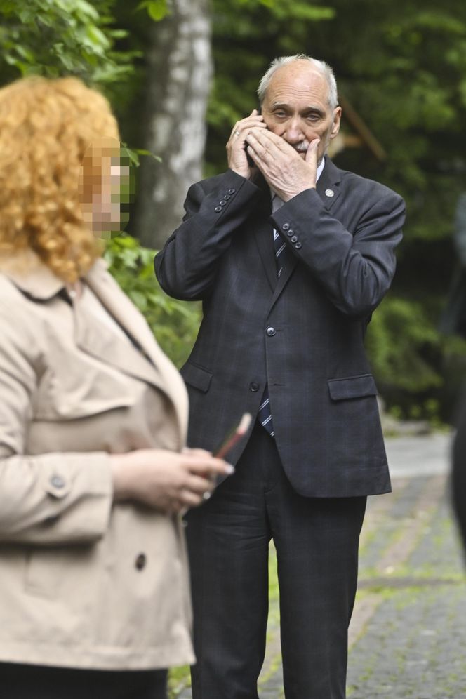 Pogrzeb Ewy Dałkowskiej. Pożegnali ją Macierewicz i Gliński 