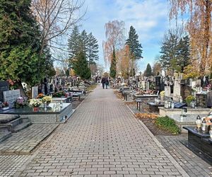 Cmentarz Zarzew 1 listopada