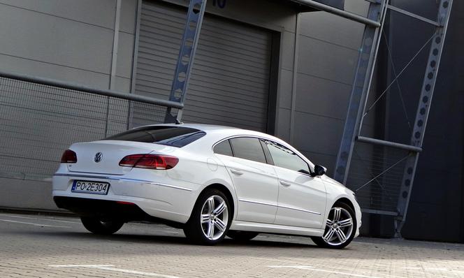 Volkswagen CC 2.0 TSI DSG R-line