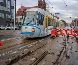 Duże utrudnienia dla pasażerów