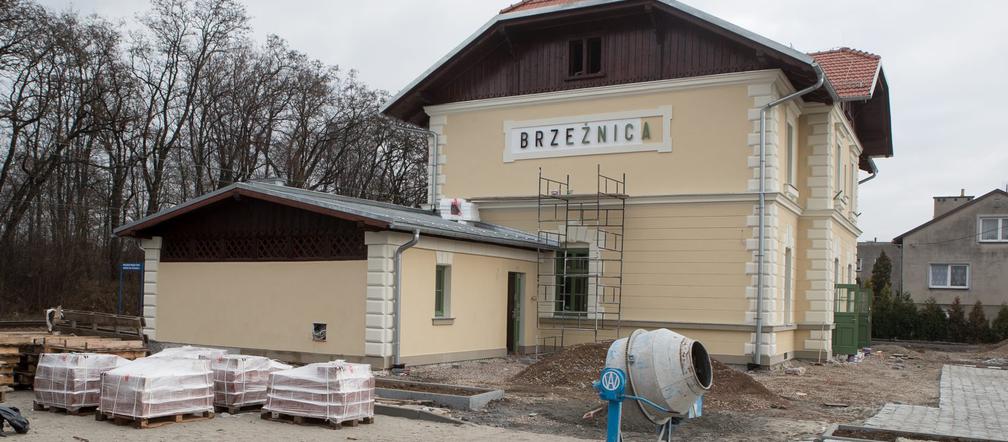  Dworzec widmo za 3 mln