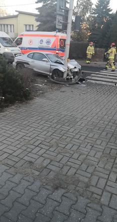 Wypadek W Katowicach Na Rolnej Zderzyly Sie Dwa Samochody Ranne Zostalo Dziecko Slaskie Eska Pl