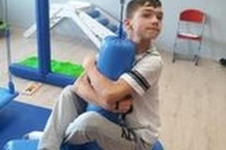 Pętla dusiła Kubę, z chłopca uchodziło życie… Jakub Bernacik potrzebuje pomocy