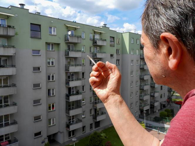 Zakaz palenia na balkonie coraz bliżej. Projekt ustawy jest już gotowy!