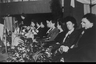 Akademia w sali Roma w Warszawie z okazji Święta Kobiet w 1948 roku