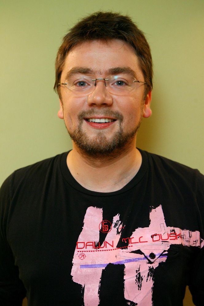 Zaskakujące kulisy życia Kuby Badacha. Śpiewał w chórkach u największych gwiazd, a jego ślub był wydarzeniem roku