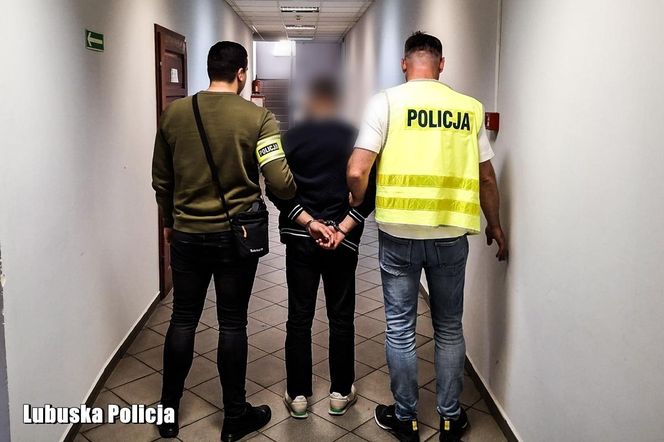 Ogólnopolska akcja policji. Tysiące funkcjonariuszy, ponad 1500 zatrzymanych. Zdjęcia z działań