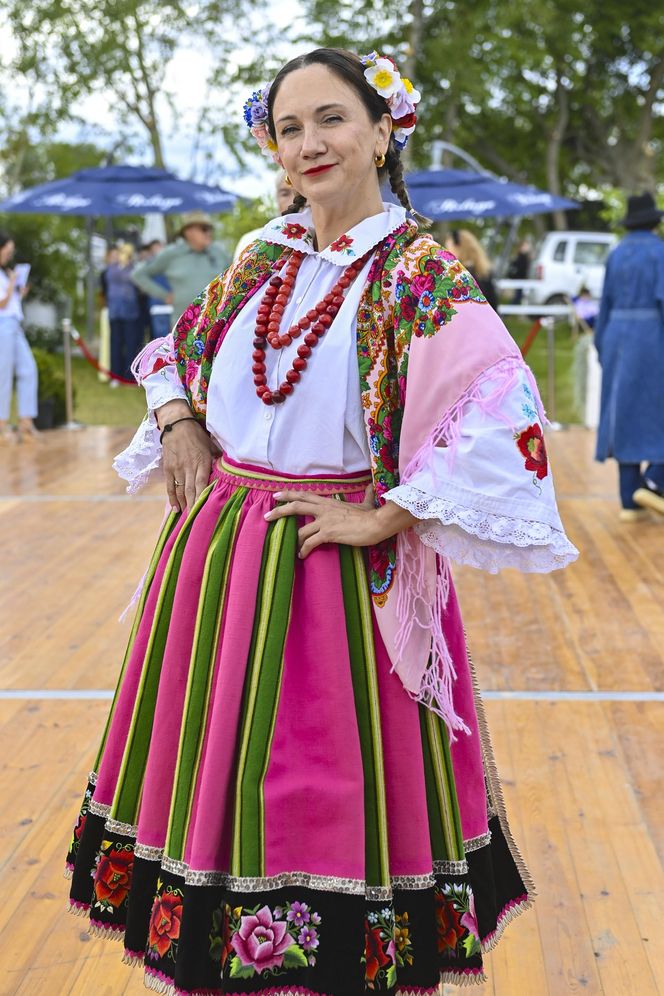 ilona_ostrowska_official/